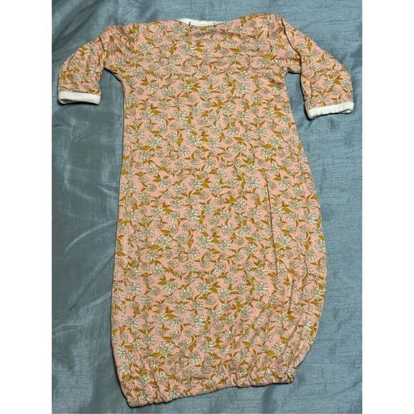 MilkBarn Daisy Bamboo Newborn Gown Sleeper Onesie Girls 0-3 Months - Picture 3 of 8